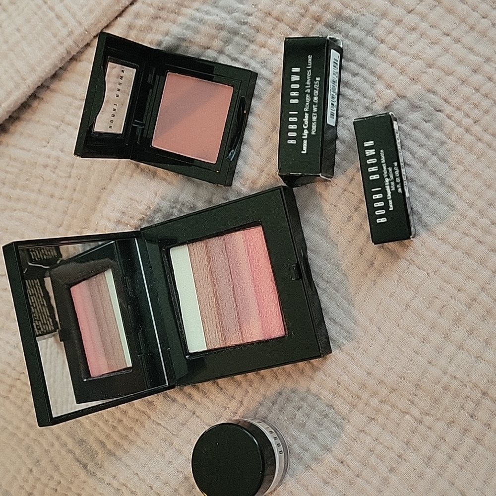 Bobbi brown goodies